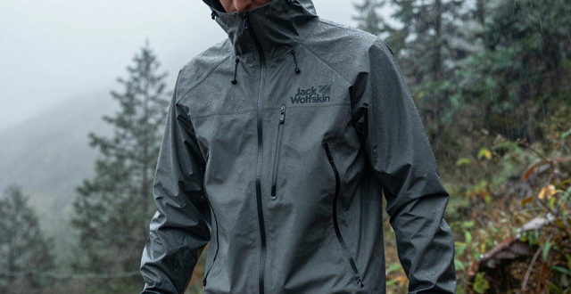 冲锋衣性价比高品牌推荐，含north face冲锋衣平价替代